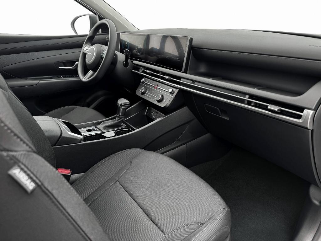 new 2025 Hyundai Tucson car, priced at $28,101