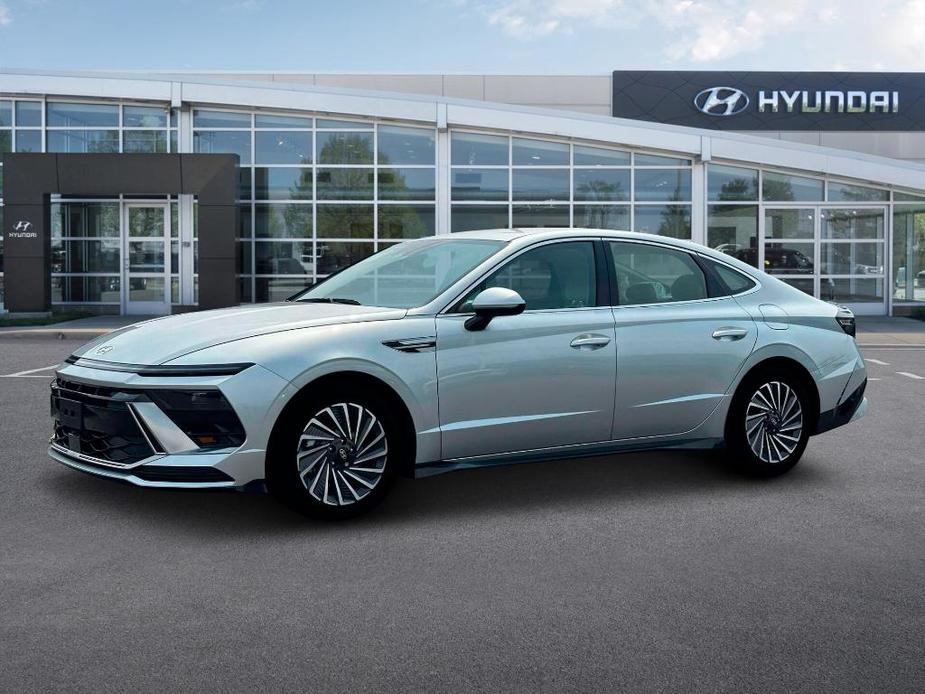 new 2025 Hyundai Sonata Hybrid car, priced at $32,031