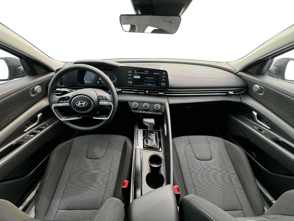 new 2025 Hyundai Elantra car, priced at $22,620