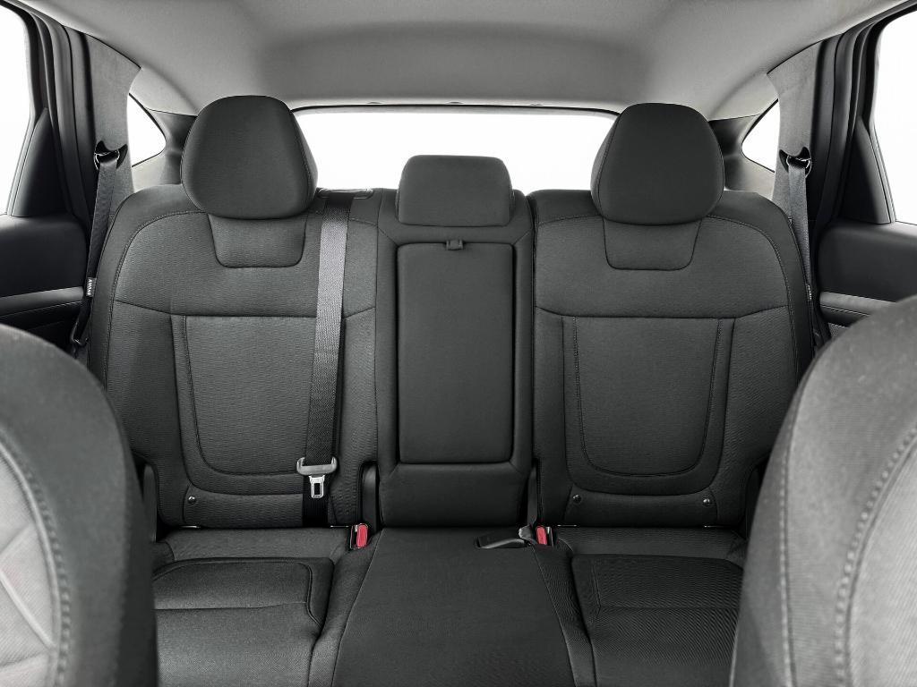 new 2025 Hyundai TUCSON Hybrid car, priced at $33,374