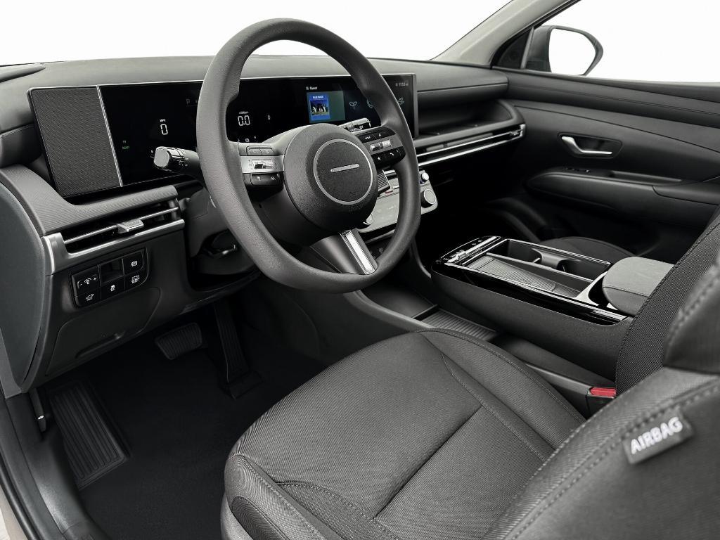 new 2025 Hyundai TUCSON Hybrid car, priced at $33,374