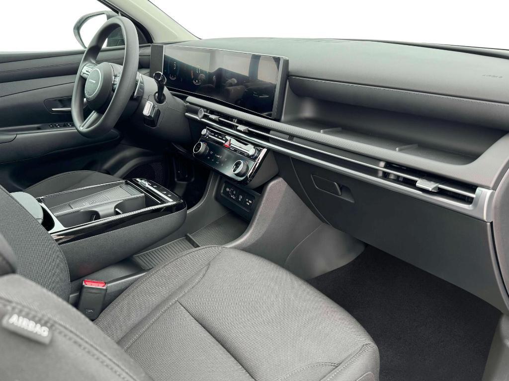 new 2025 Hyundai TUCSON Hybrid car, priced at $33,374