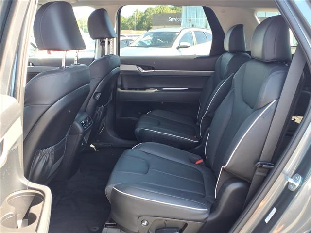 used 2023 Hyundai Palisade car, priced at $36,663
