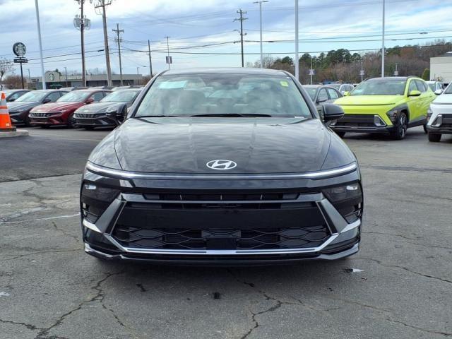new 2025 Hyundai Sonata Hybrid car, priced at $30,576