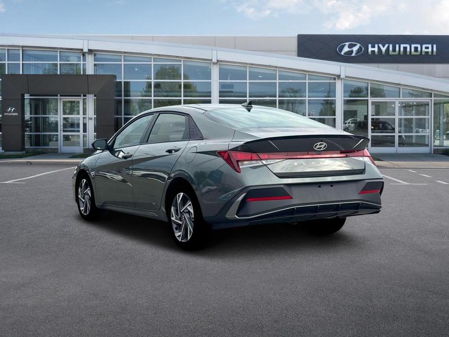 new 2025 Hyundai Elantra car, priced at $24,006