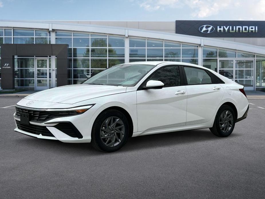 new 2024 Hyundai Elantra car, priced at $24,839