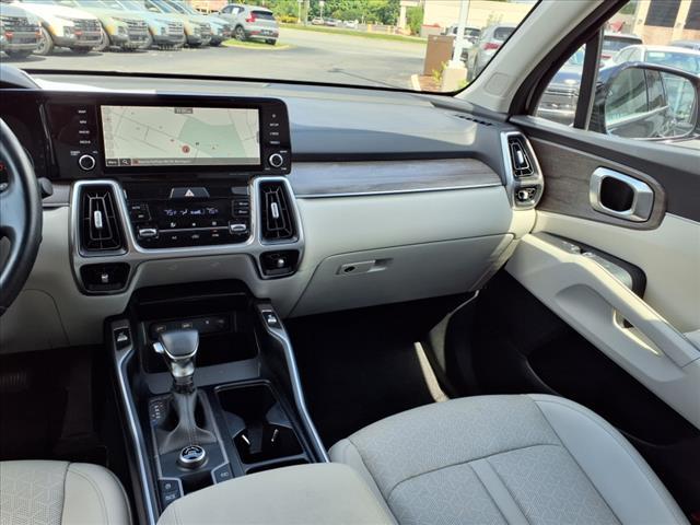 used 2022 Kia Sorento car, priced at $29,944