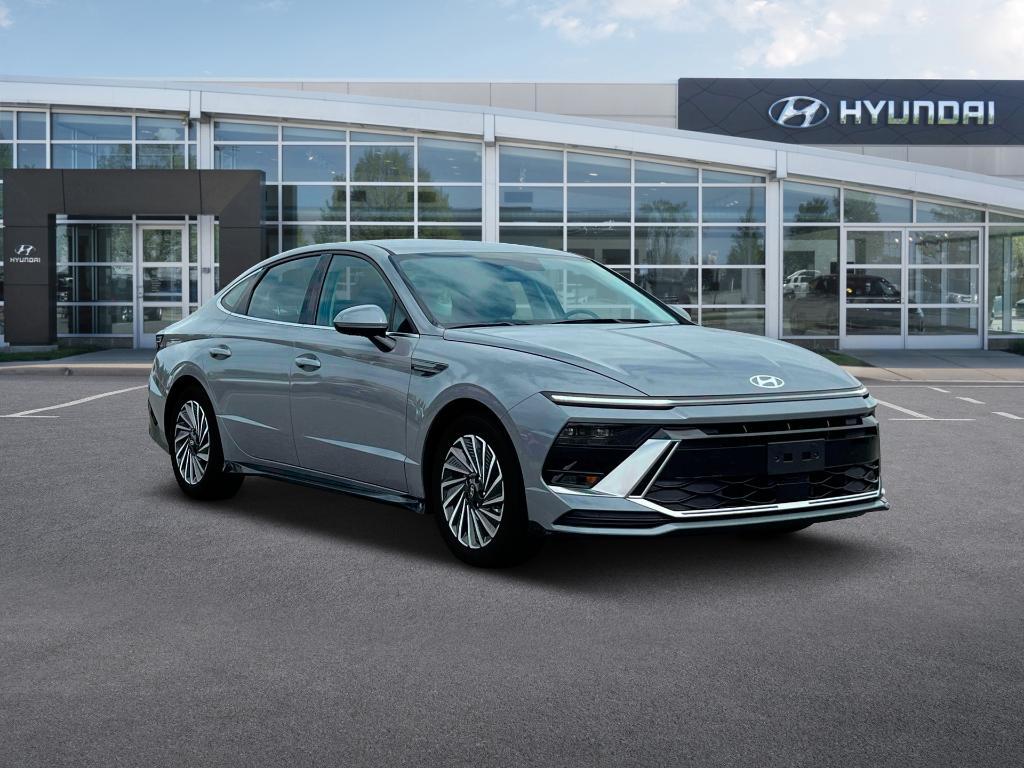 new 2025 Hyundai Sonata Hybrid car, priced at $31,723