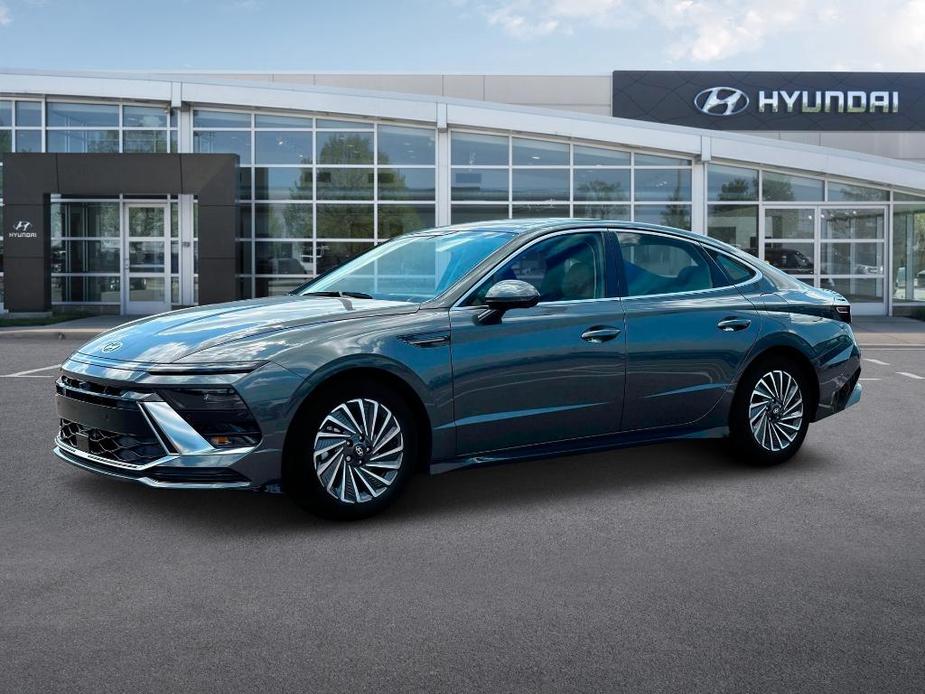 new 2025 Hyundai Sonata Hybrid car, priced at $38,376