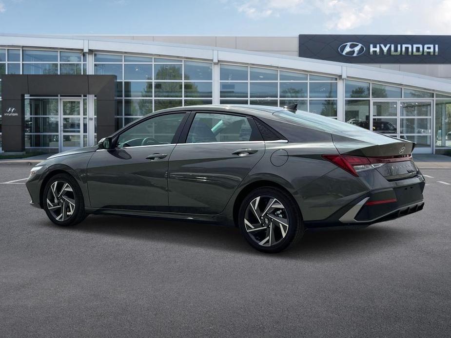 new 2025 Hyundai Elantra HEV car, priced at $29,802