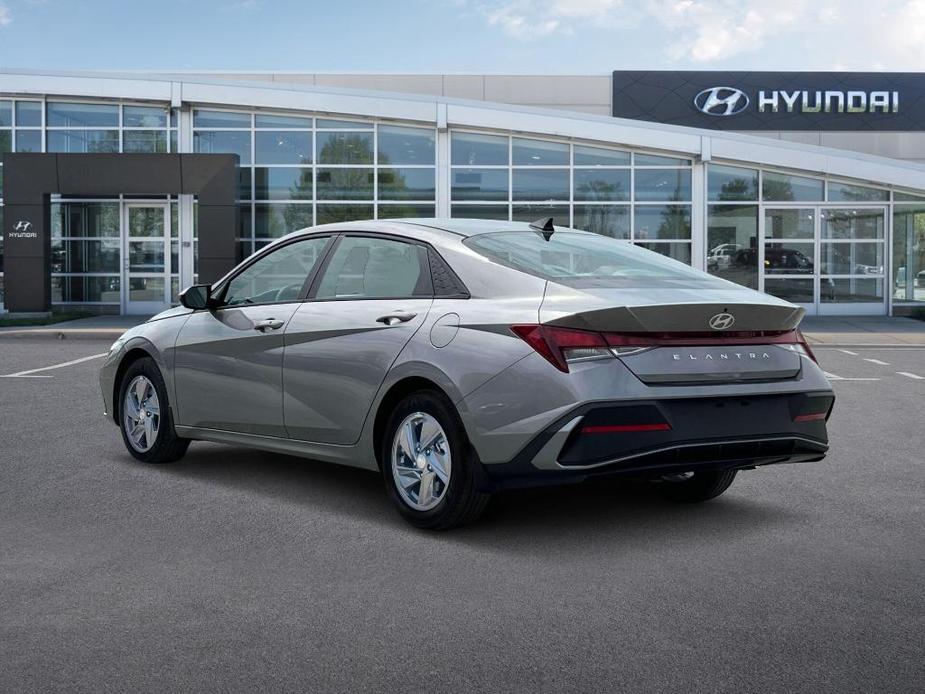 new 2024 Hyundai Elantra car, priced at $22,442