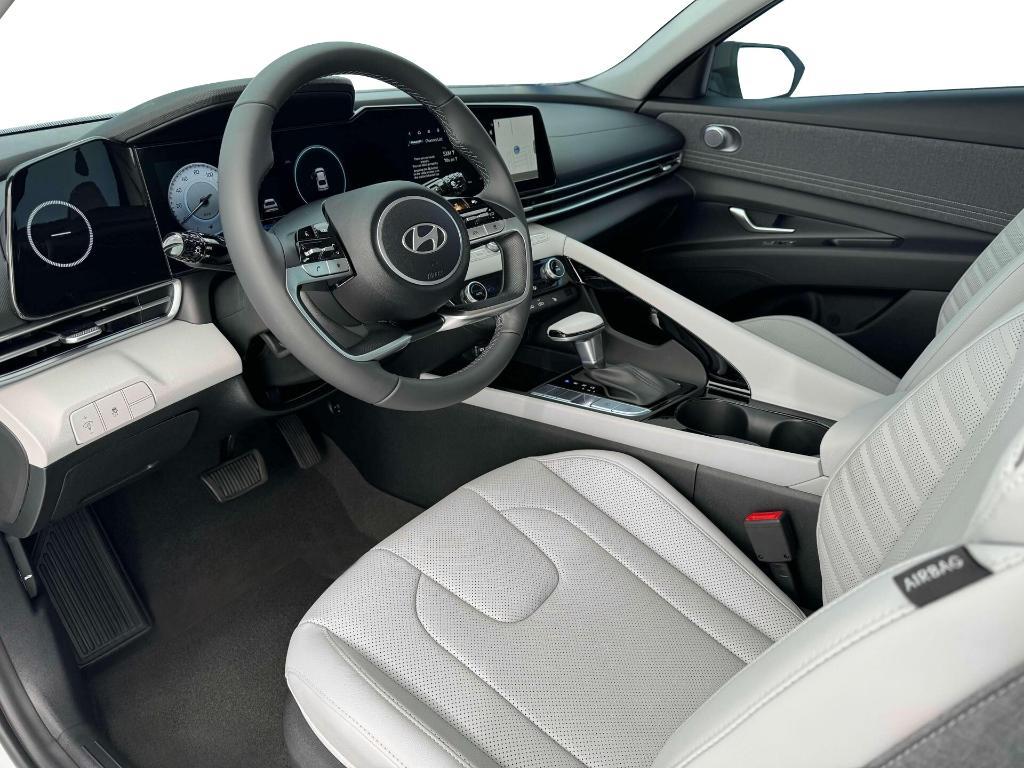 new 2025 Hyundai Elantra car, priced at $26,580