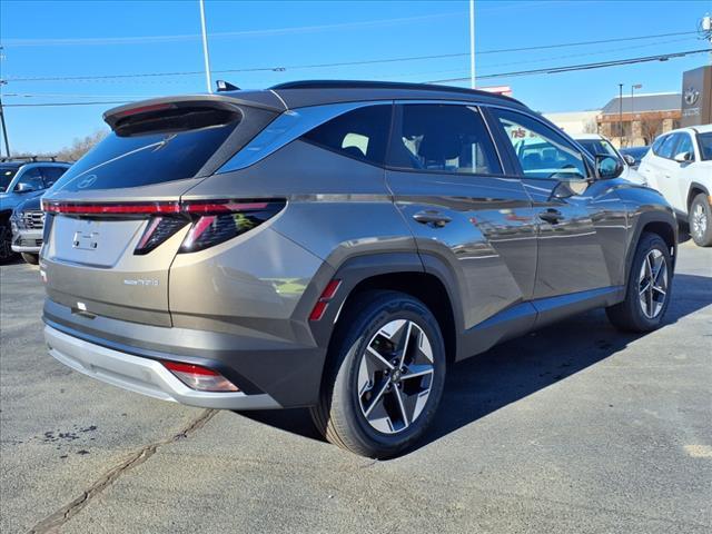 new 2025 Hyundai Tucson Hybrid car, priced at $36,390