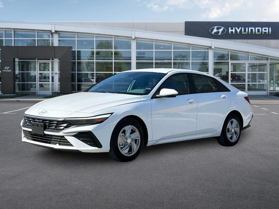 new 2025 Hyundai Elantra car, priced at $23,108