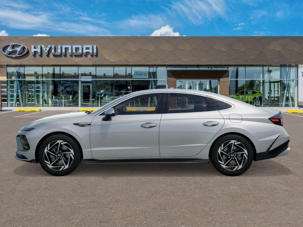 new 2025 Hyundai Sonata car, priced at $30,520