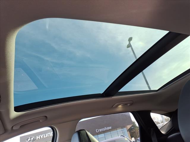 used 2022 Hyundai TUCSON Hybrid car, priced at $28,085