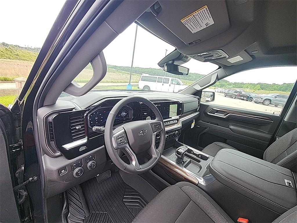 new 2025 Chevrolet Silverado 1500 car, priced at $60,690