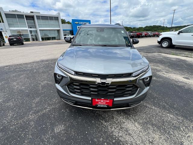 new 2025 Chevrolet TrailBlazer car, priced at $29,830