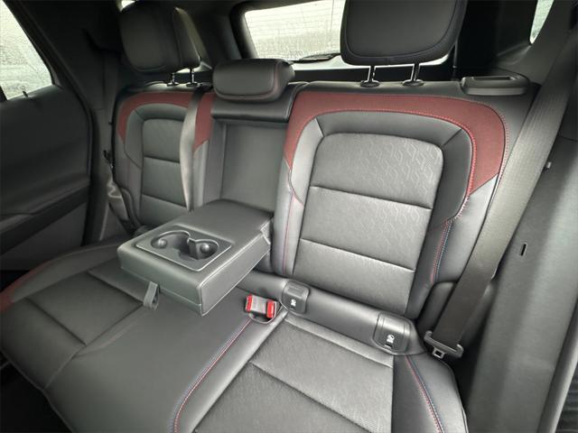 new 2025 Chevrolet Equinox car, priced at $33,174