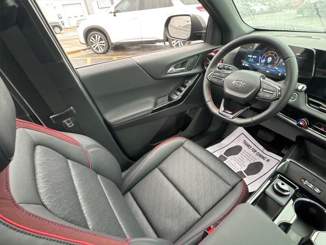 new 2025 Chevrolet Equinox car, priced at $33,174