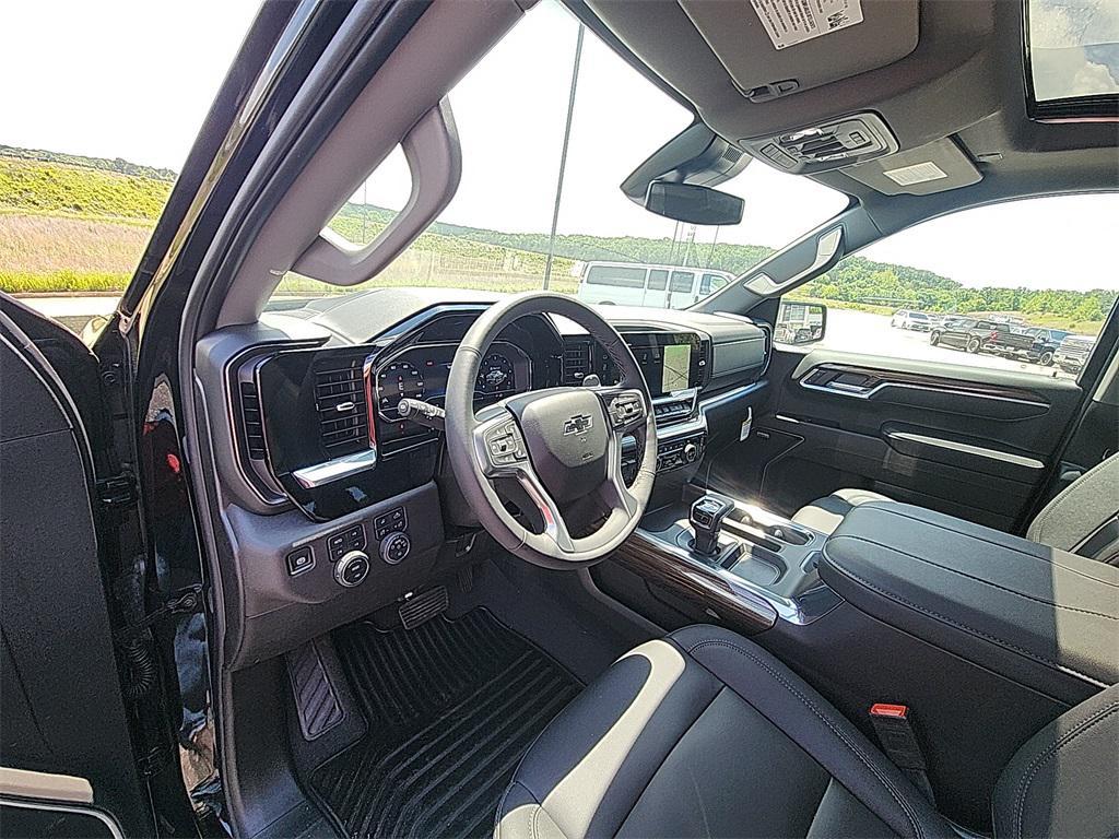 new 2025 Chevrolet Silverado 1500 car, priced at $65,175