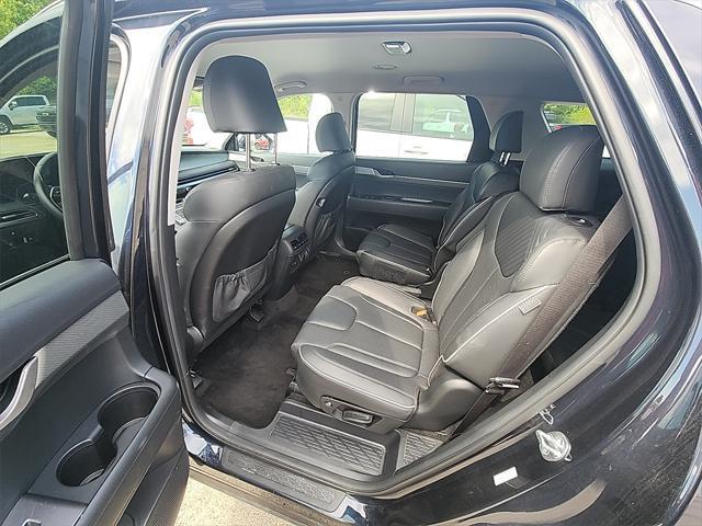 used 2024 Hyundai Palisade car, priced at $35,980