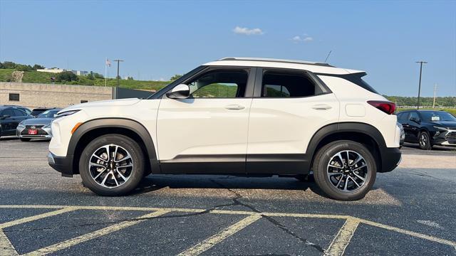 new 2025 Chevrolet TrailBlazer car, priced at $23,080