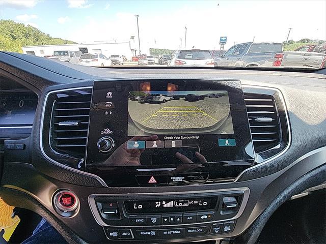 used 2022 Honda Pilot car, priced at $33,980