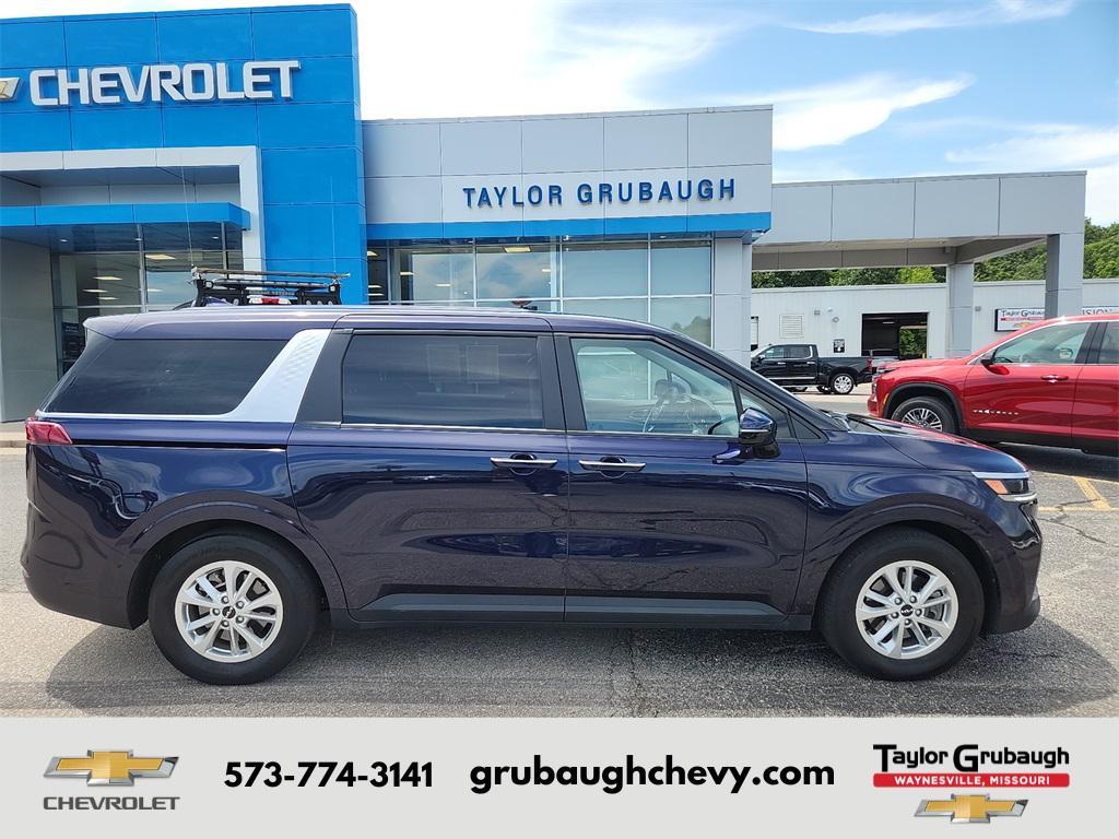 used 2024 Kia Carnival car, priced at $32,769