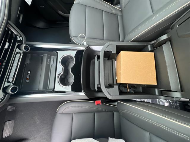 new 2025 Chevrolet Suburban car, priced at $89,016