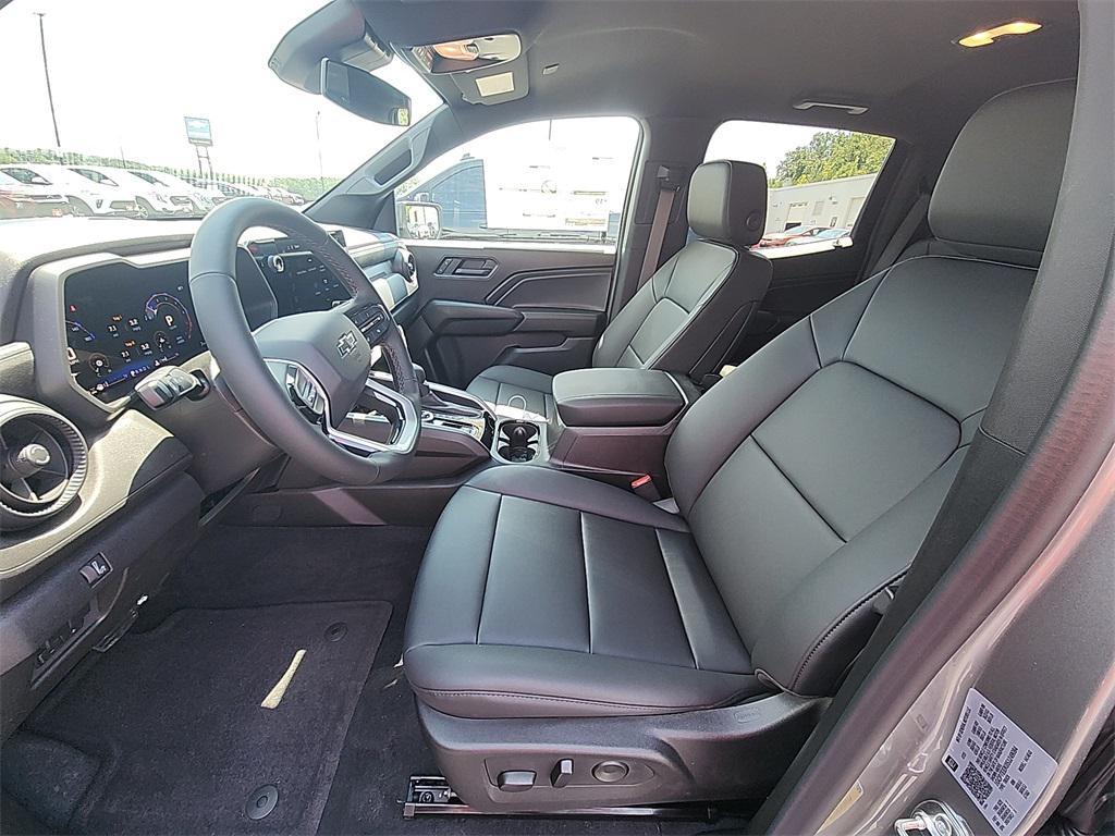 new 2025 Chevrolet Colorado car, priced at $45,445