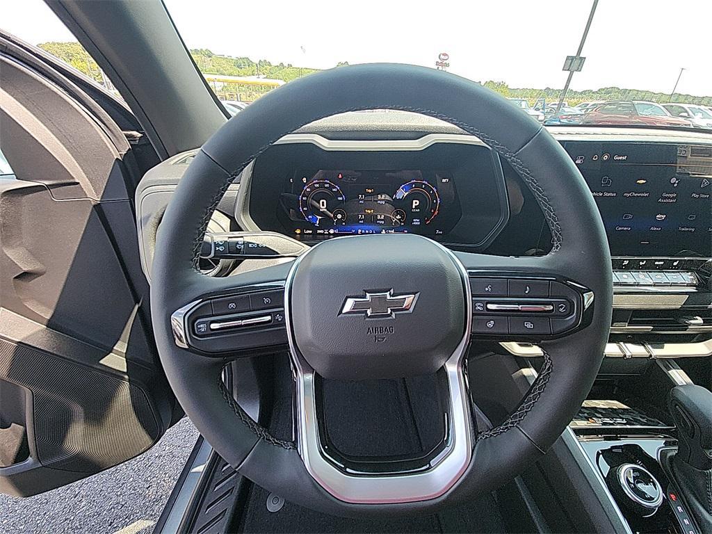new 2025 Chevrolet Colorado car, priced at $45,445