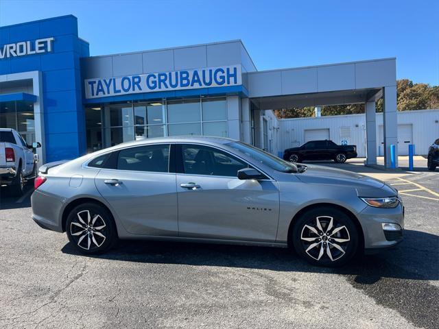 new 2024 Chevrolet Malibu car, priced at $24,662