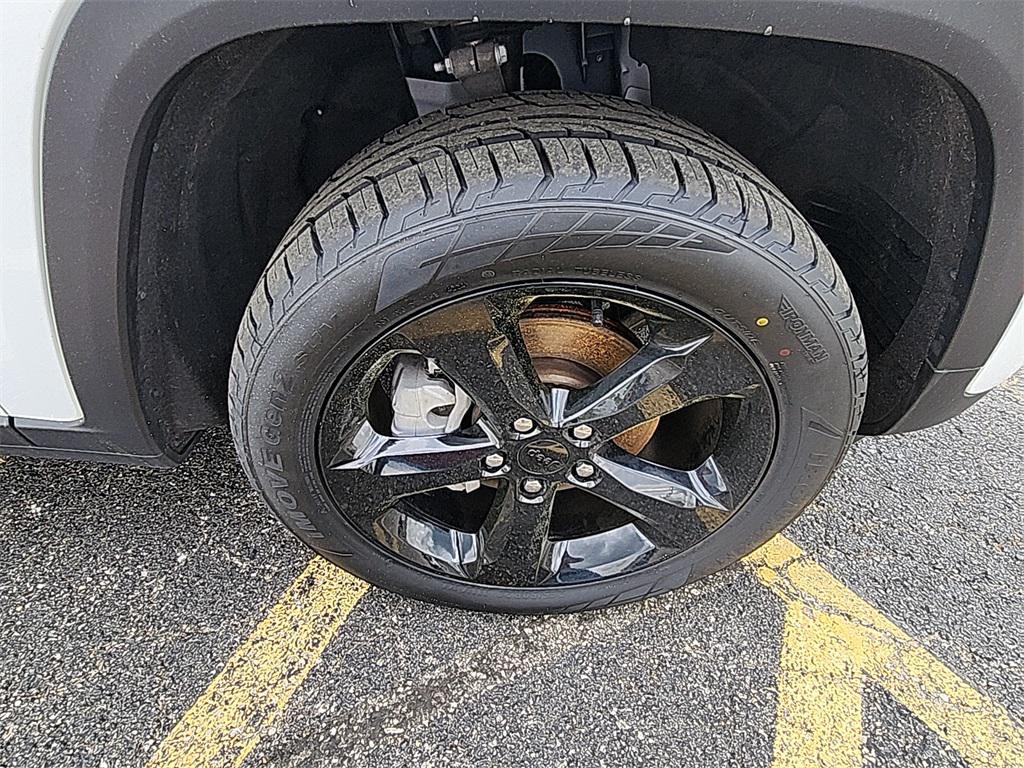 used 2023 Jeep Grand Cherokee car