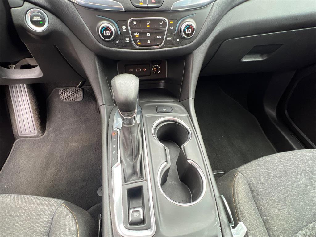 used 2023 Chevrolet Equinox car, priced at $19,987
