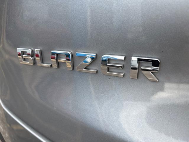 used 2024 Chevrolet Blazer car, priced at $28,901