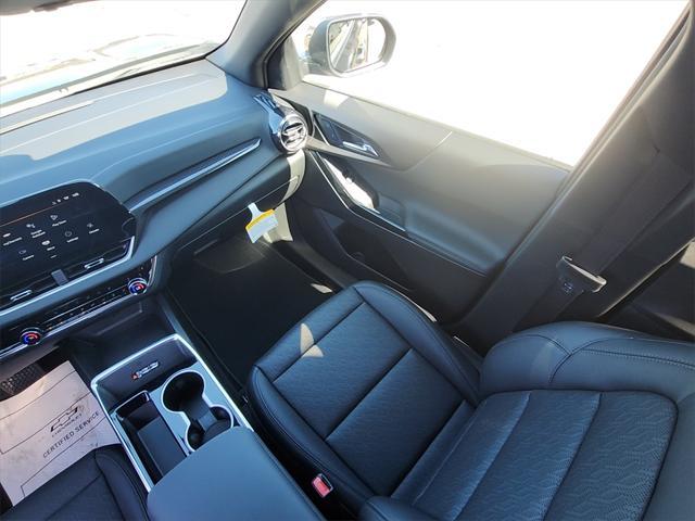 new 2025 Chevrolet Equinox car, priced at $30,251