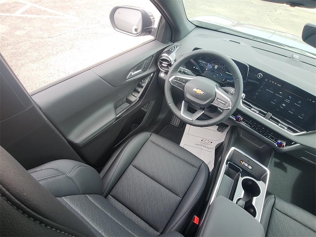 new 2025 Chevrolet Equinox car, priced at $33,725