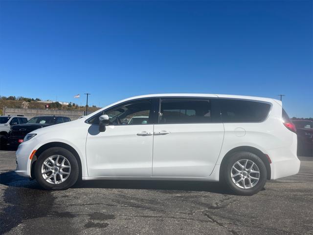 used 2023 Chrysler Pacifica car, priced at $25,343