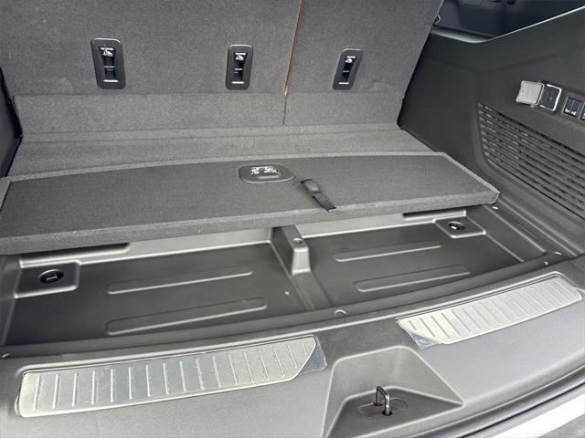 new 2025 Chevrolet Suburban car, priced at $91,622