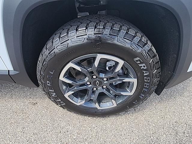 new 2026 Chevrolet Equinox car, priced at $35,285