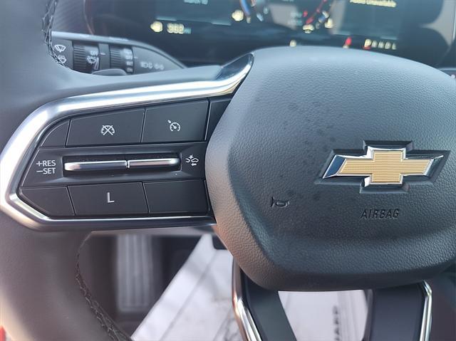 new 2025 Chevrolet Equinox car, priced at $31,011