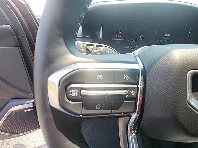 used 2024 GMC Acadia car, priced at $40,517