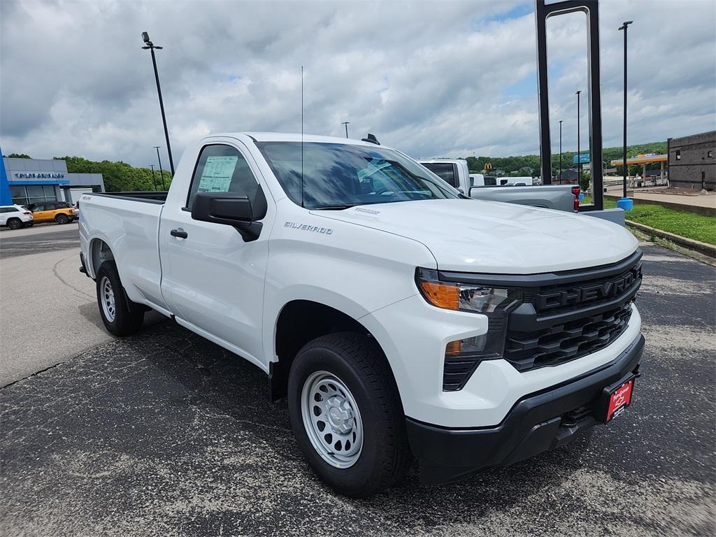 new 2025 Chevrolet Silverado 1500 car, priced at $43,900