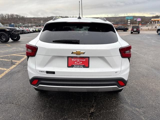 new 2025 Chevrolet Trax car, priced at $23,673