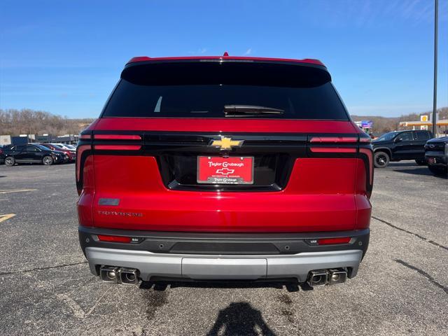 new 2025 Chevrolet Traverse car, priced at $42,490