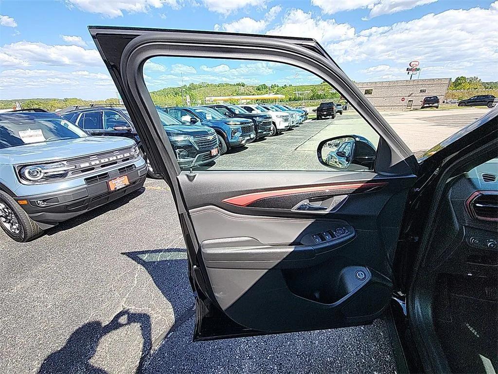 new 2026 Chevrolet TrailBlazer car, priced at $28,875