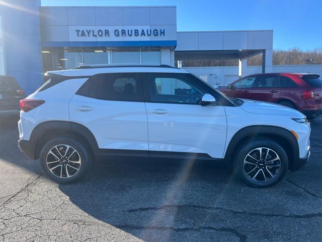 new 2025 Chevrolet TrailBlazer car, priced at $23,080