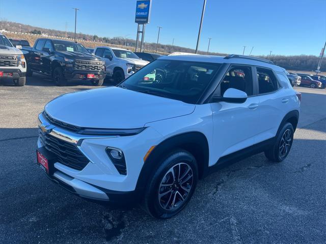 new 2025 Chevrolet TrailBlazer car, priced at $23,080