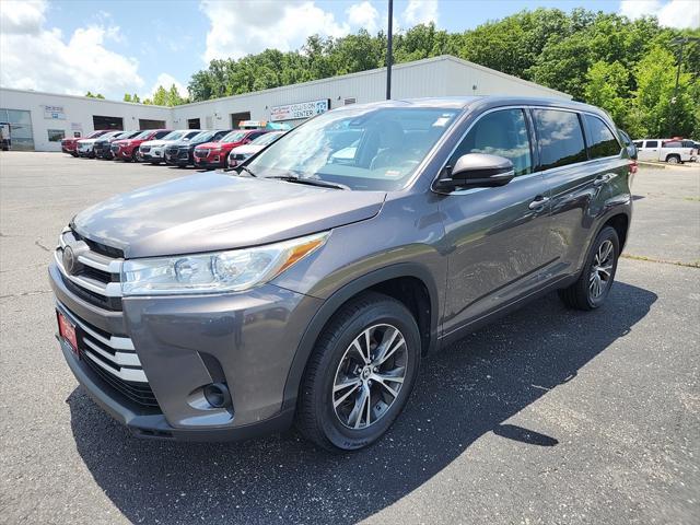 used 2018 Toyota Highlander car, priced at $18,857